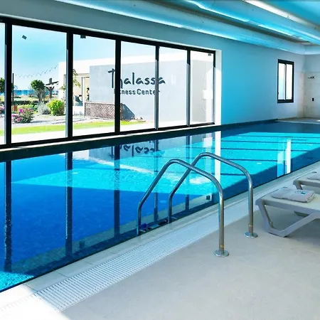 Viola Penthouse & Jacuzzi 3 Bedroom Penthouse